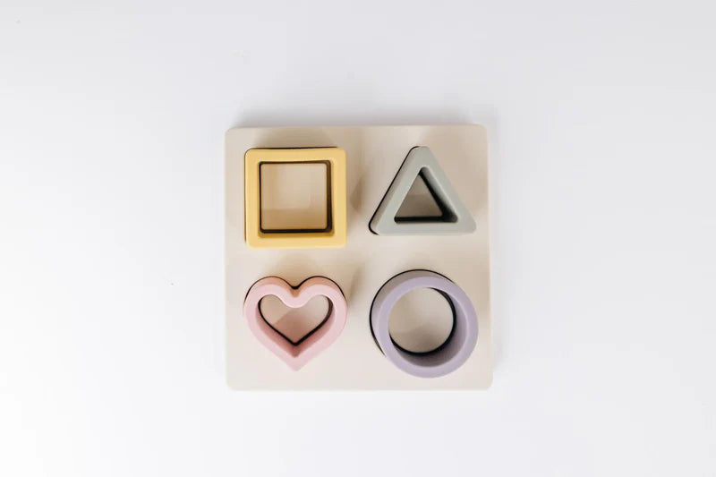 Three Hearts Silicone Puzzle - Mauve