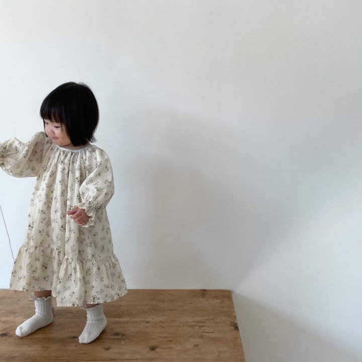 Mini Rose One-piece Dress with Mommy