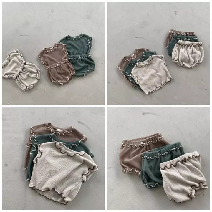 Mina Baby Top Bottom Set